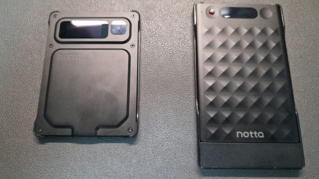 Notta Memo Proと前モデルを並べた比較